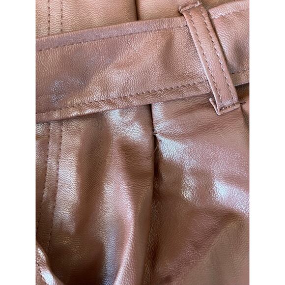 Madden NYC faux leather belted shorts ⭐️ - Picture 7 of 7